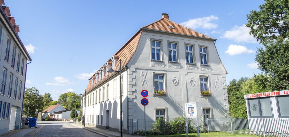 Paul-Gerhardt-Zentrum / Schloss am Kleinen Hain